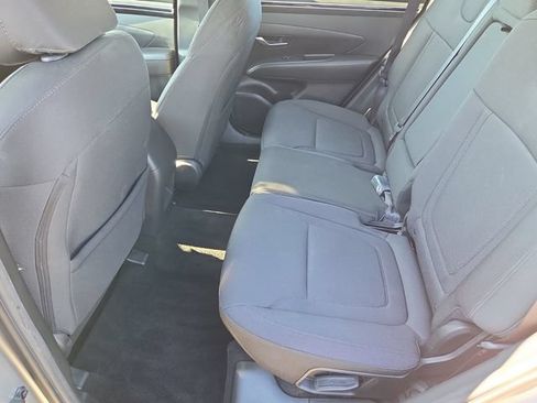 Used 2024 Hyundai Tucson SE FWD image 12