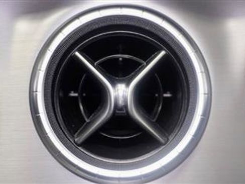 Used 2015 Mercedes-Benz CLA 250 image 17