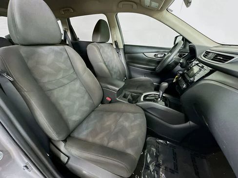 Used 2016 Nissan Rogue S FWD image 15