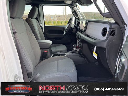 New 2026 Jeep Wrangler Unlimited Sport image 25