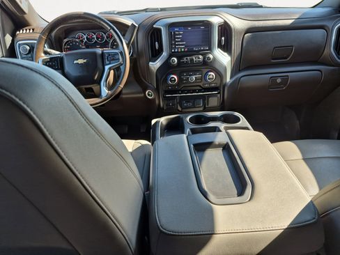 Used 2023 Chevrolet Silverado 2500 LTZ w/ Gooseneck/5TH Wheel Package image 3