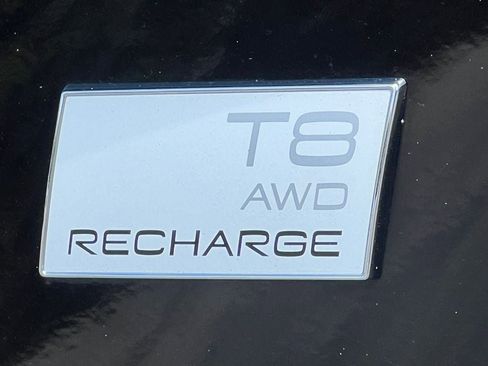 Used 2023 Volvo XC90 T8 Ultimate AWD/4WD image 10