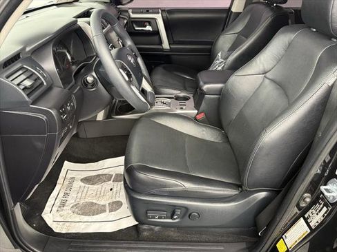 Certified 2022 Toyota 4Runner Limited image 17