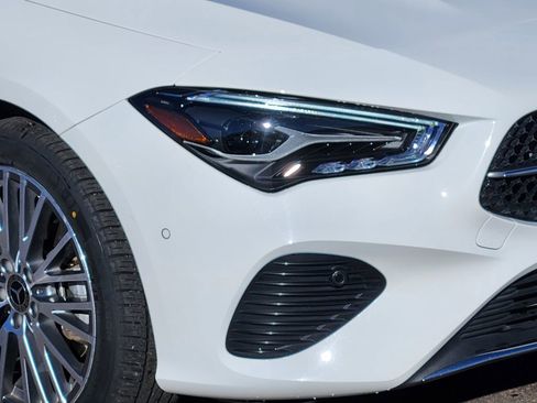 Used 2025 Mercedes-Benz CLA 250 4MATIC image 28