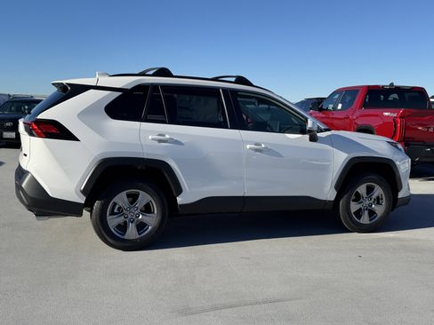 New 2025 Toyota RAV4 XLE image 13