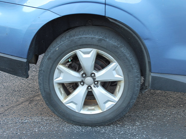 Used 2016 Subaru Forester 2.5i w/ Alloy Wheel Package AWD/4WD image 7