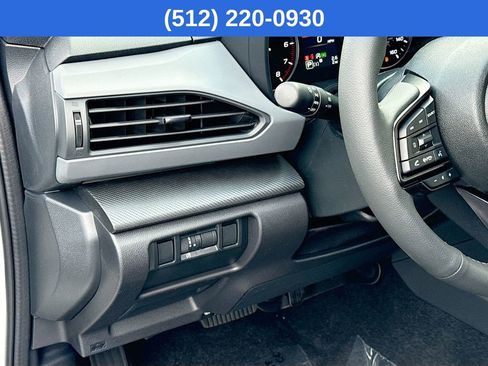 New 2026 Subaru Crosstrek 2.5i Limited image 11