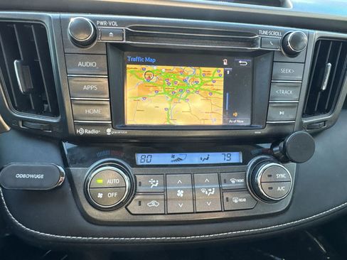 Used 2015 Toyota RAV4 XLE image 17