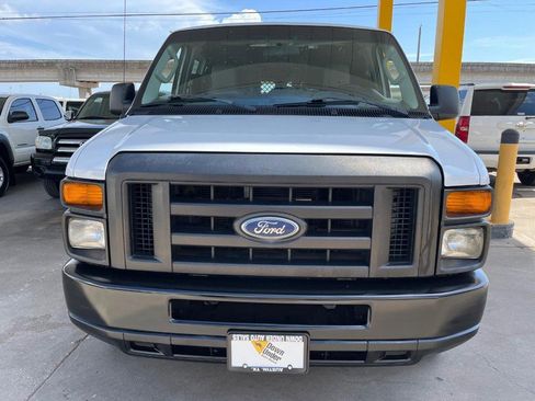 Used 2012 Ford E-150 and Econoline 150 w/ Commercial Cargo Van Pkg RWD image 2