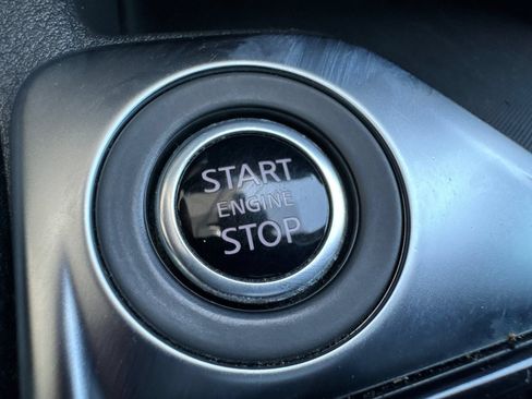 Used 2024 Nissan Sentra SV FWD image 22