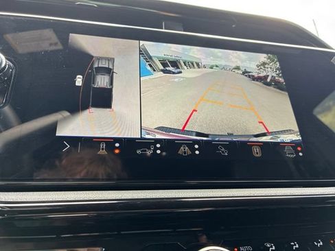 Certified 2024 GMC Sierra 3500 AT4 w/ AT4 Premium Plus Package AWD/4WD image 25