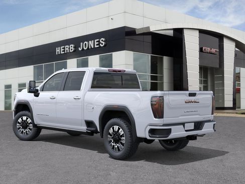 New 2026 GMC Sierra 2500 Denali w/ Denali Reserve Package AWD/4WD image 3