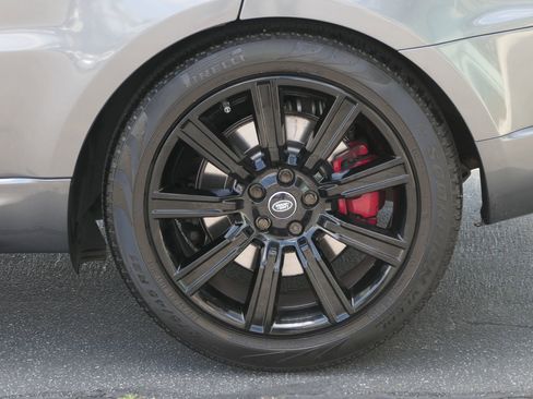 Used 2018 Land Rover Range Rover Sport Supercharged image 11