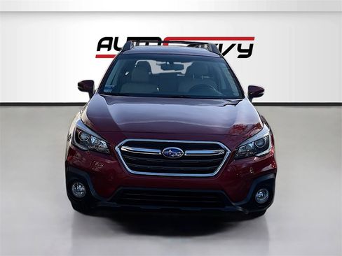 Used 2018 Subaru Outback 2.5i Limited w/ Popular Package #2 image 1