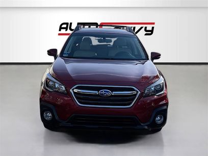 Used 2018 Subaru Outback 2.5i Limited w/ Popular Package #2