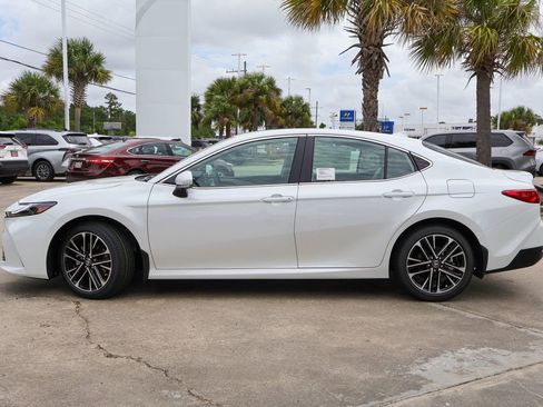 Used 2024 Nissan Sentra S FWD image 19