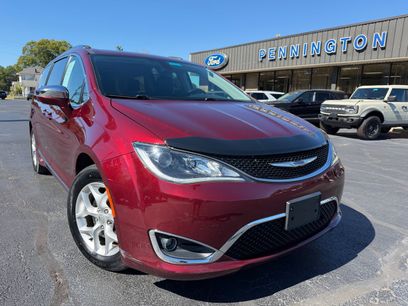 Used 2019 Chrysler Pacifica Limited