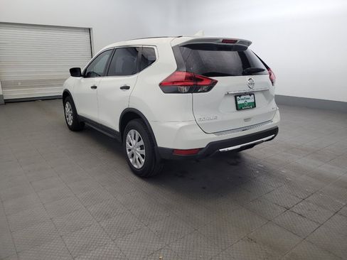 Used 2017 Nissan Rogue S AWD/4WD image 5