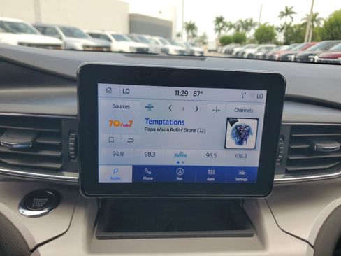 Used 2023 Ford Explorer XLT w/ Equipment Group 202A image 26