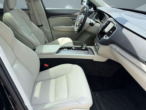 Certified 2024 Volvo XC90 B6 Plus w/ Protection Package Premier AWD/4WD image 30