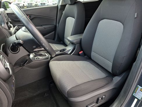 Used 2018 Hyundai Kona SEL w/ SEL Tech Package 02 AWD/4WD image 13