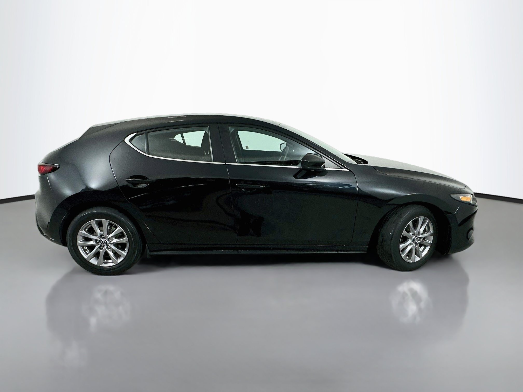 Used 2021 MAZDA MAZDA3 s FWD image 8