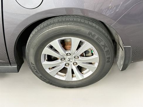 Used 2016 Honda Odyssey EX image 11