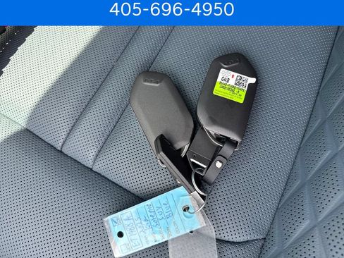 Used 2025 Kia Sorento SX Prestige AWD/4WD image 36
