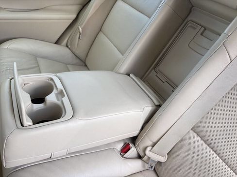 Used 2013 Lexus ES 350 w/ Luxury Pkg image 33