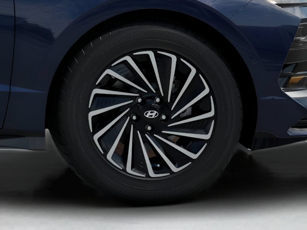 New 2026 Hyundai Sonata Limited FWD image 8