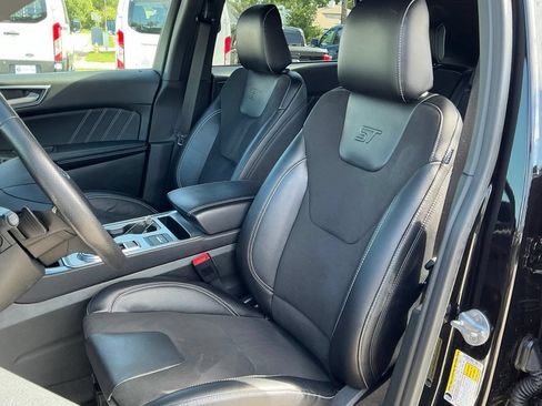 Certified 2023 Ford Edge ST AWD/4WD image 32