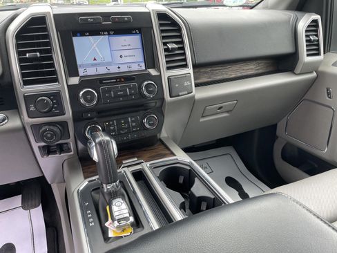 Used 2018 Ford F150 Lariat AWD/4WD image 24