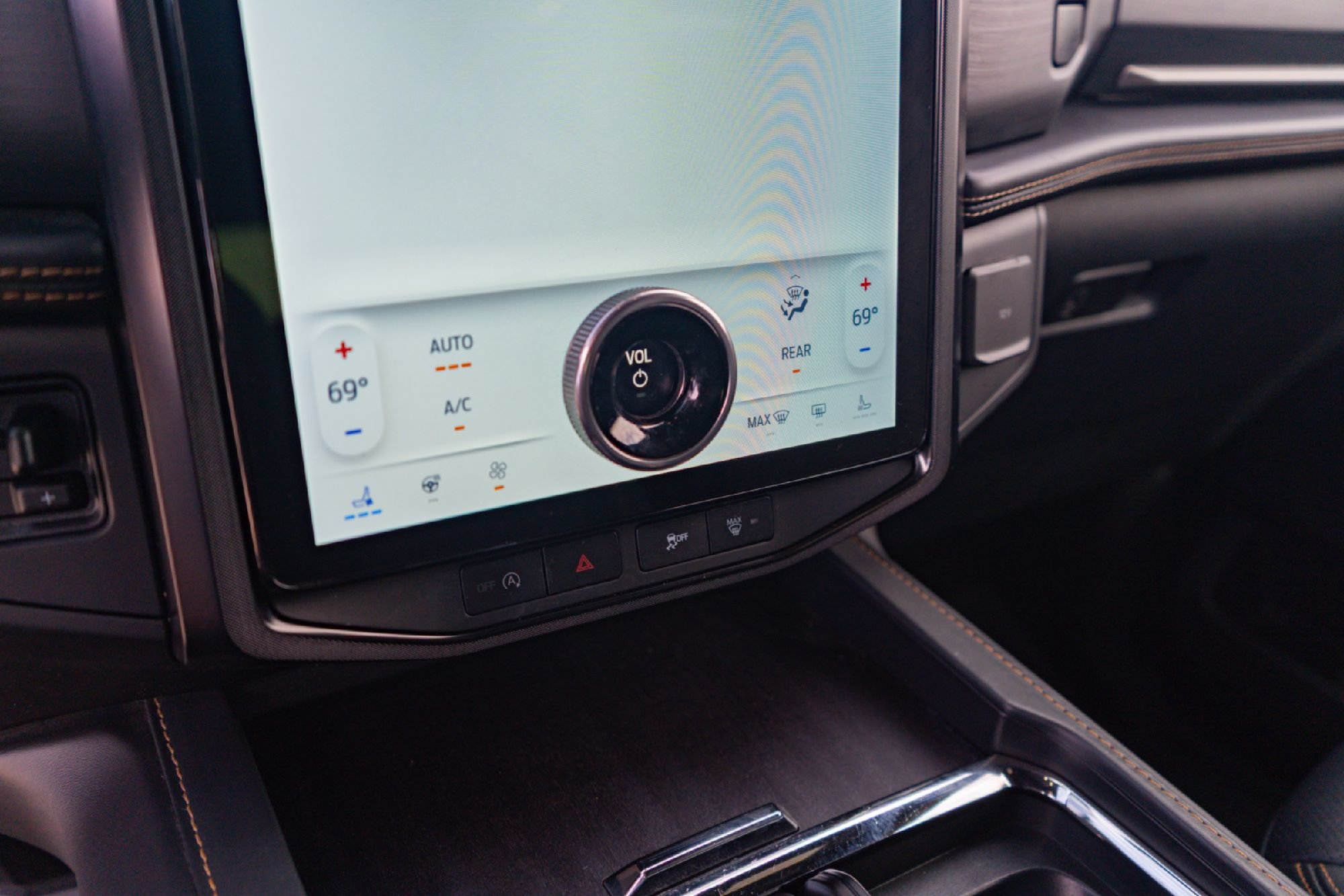 Used 2023 Ford Expedition Platinum AWD/4WD image 17