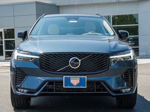 New 2027 Volvo XC60 B5 Ultra AWD/4WD image 2