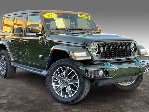 Used 2024 Jeep Wrangler High Altitude image 11