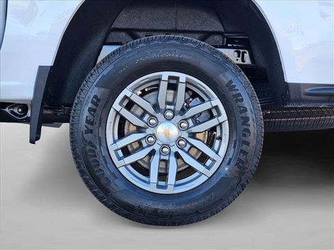 New 2026 Chevrolet Colorado LT image 10