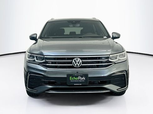 Used 2023 Volkswagen Tiguan SEL R-Line AWD/4WD image 2