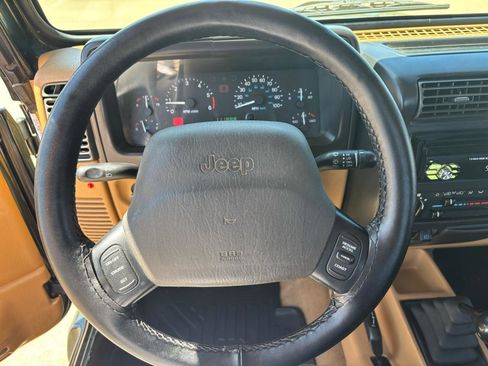 Used 1998 Jeep Wrangler Sahara AWD/4WD image 14