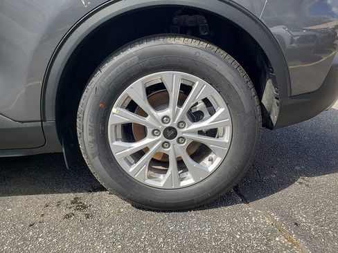 New 2026 Ford Escape Active w/ Cold Weather Package FWD image 15