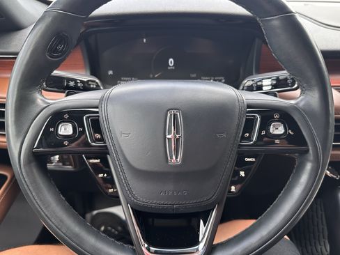Used 2023 Lincoln Aviator Reserve w/ Equipment Group 201A AWD/4WD image 20