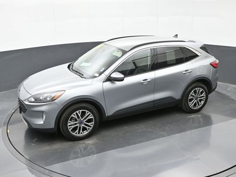 Used 2022 Ford Escape SEL image 32