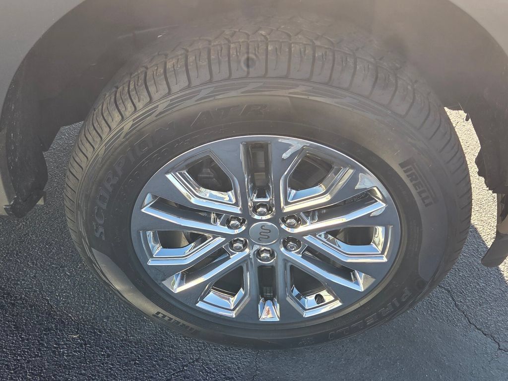 Used 2025 Ford F150 King Ranch w/ FX4 Off-Road Package AWD/4WD image 18
