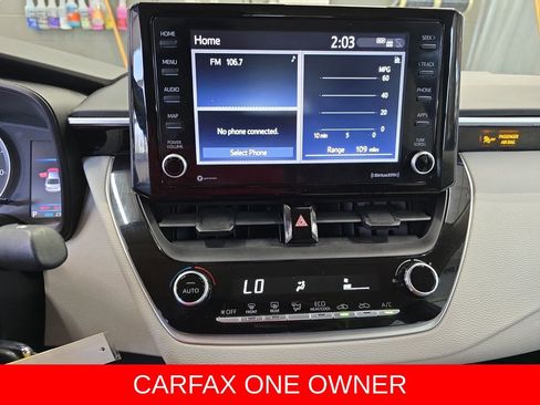 Used 2022 Toyota Corolla LE FWD image 20