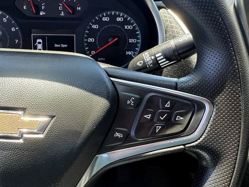 Used 2024 Chevrolet Malibu LT FWD image 16