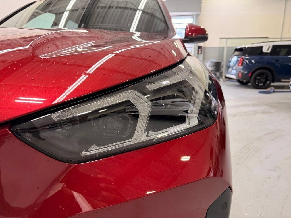 Used 2026 BMW X1 xDrive28i AWD/4WD image 9