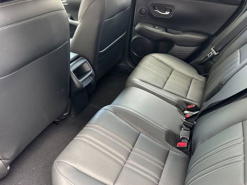 Certified 2024 Honda HR-V EX-L image 5