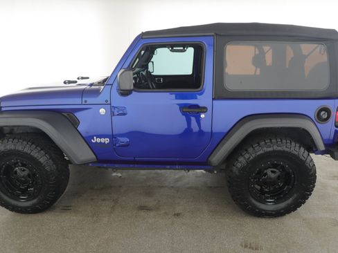 Certified 2019 Jeep Wrangler Sport image 6