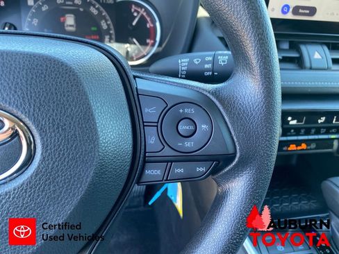 Certified 2025 Toyota RAV4 LE FWD image 36