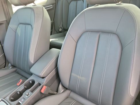 Used 2024 Audi A3 2.0T Premium image 6