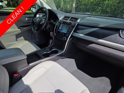 Certified 2017 Toyota Camry SE w/ Moonroof Package FWD image 13